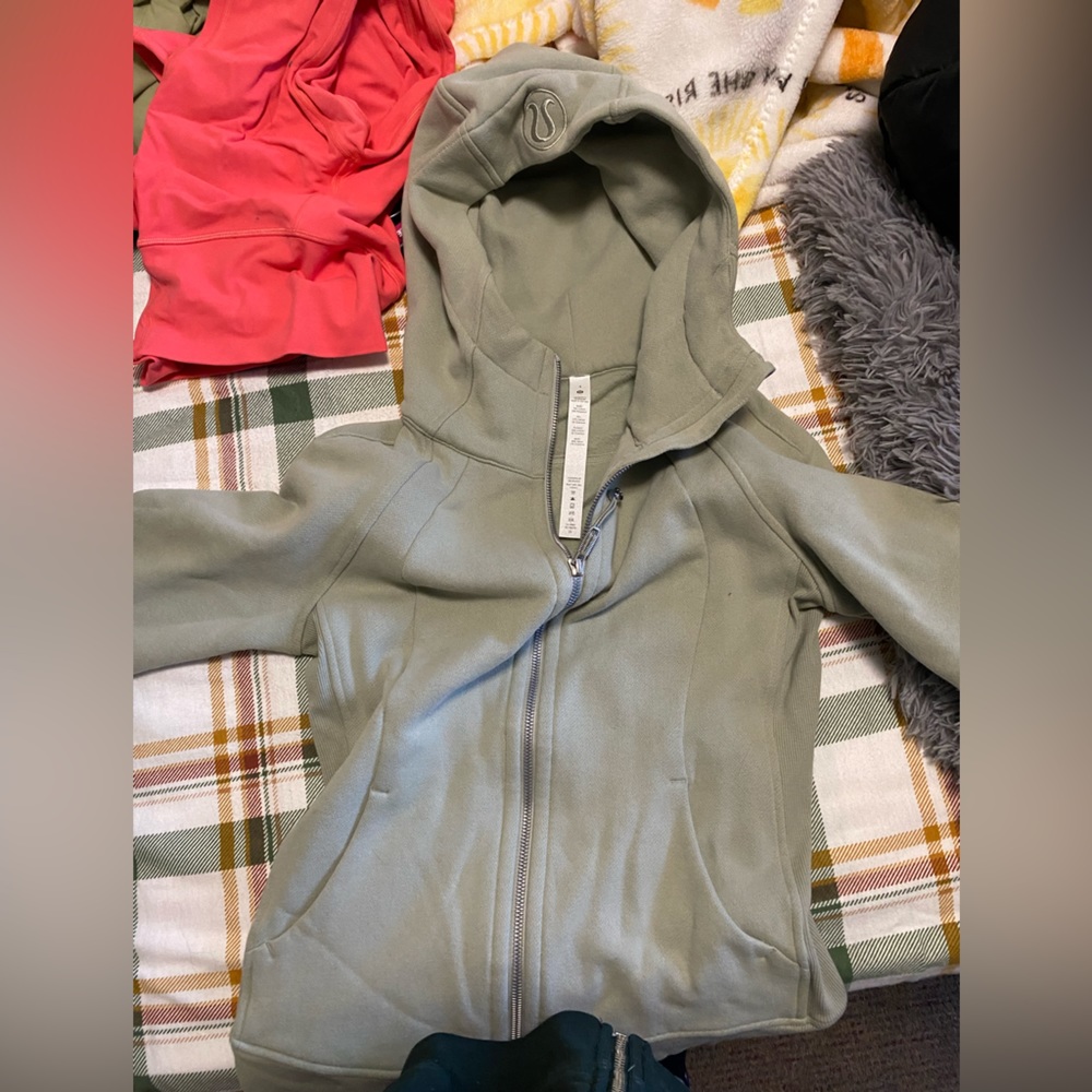 lululemon full zip scuba jacket